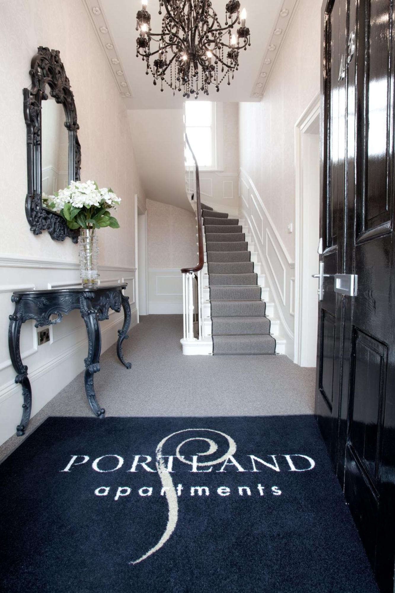 Portland Apartments 첼튼엄 외부 사진